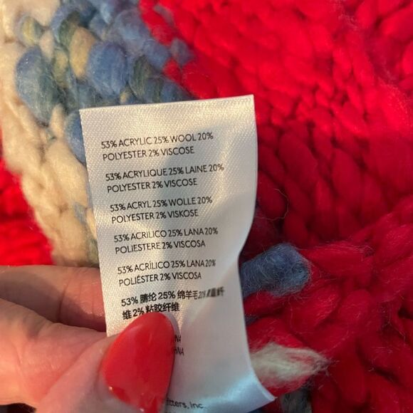 NWT BDG Kinley Chunky knit cropped cardigan size XS
Retail $148
C1 - Picture 12 of 14